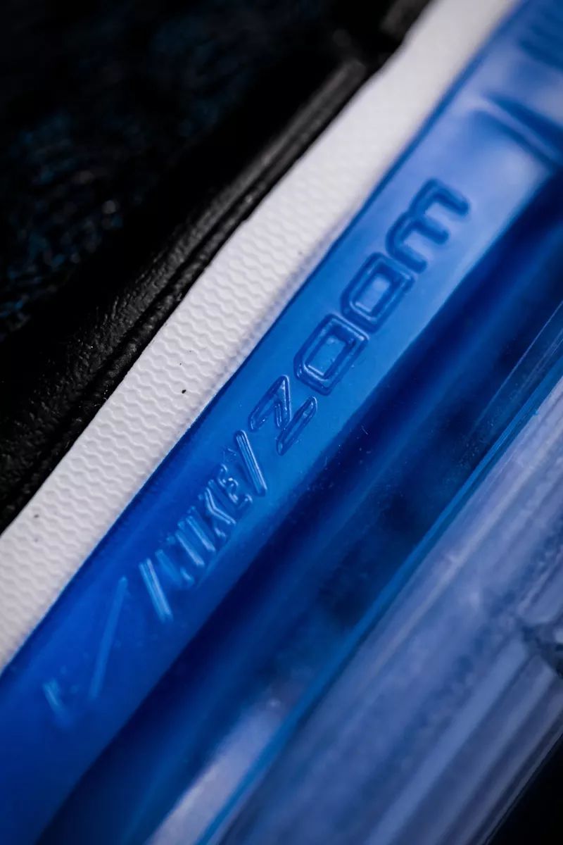 nike超大气垫黑色,nike高颜值气垫推荐