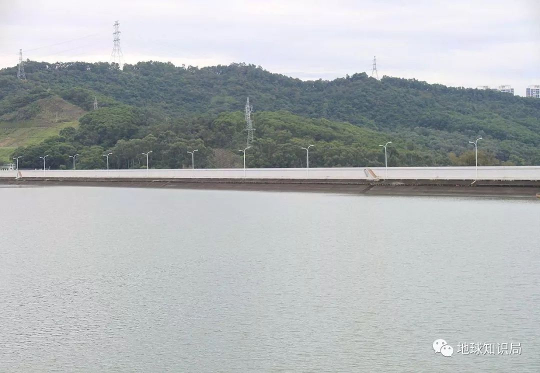 内地入境香港最新规定,内地香港通关最新报道