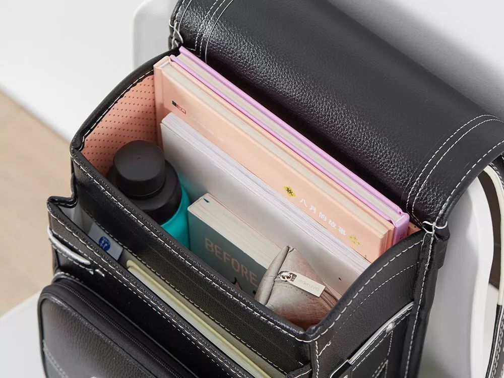 日本小孩的书包有哪些,日本儿童减负保护肩脊书包