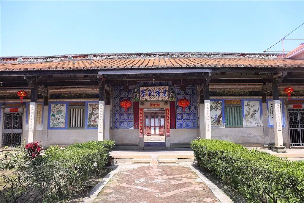 这是一场冰雪世界与海上花园的相遇，期待与你碰撞出不一样的火花~