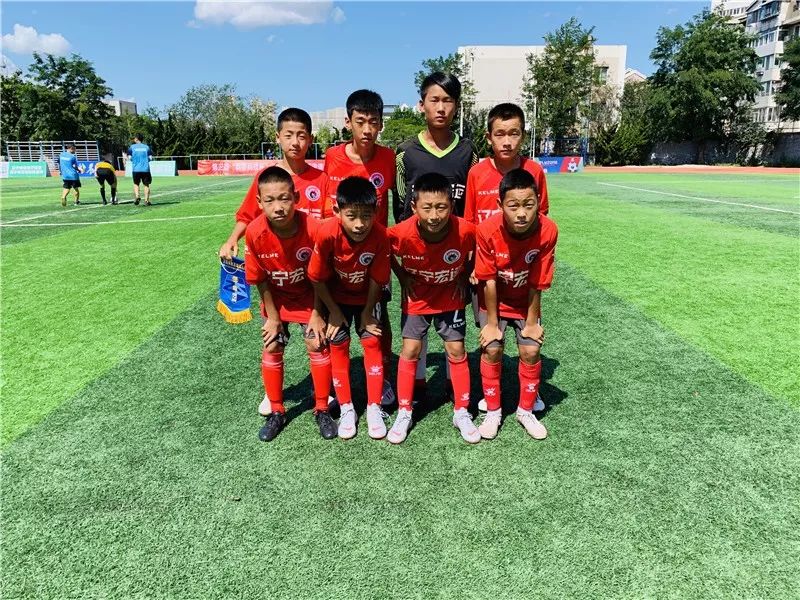 u12青少年足球比赛八人制赛前训练,青训u12梯队