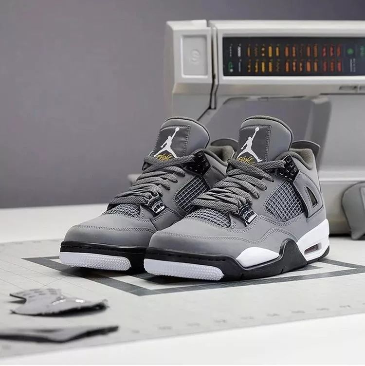 巴黎买潮鞋,寻潮专卖店