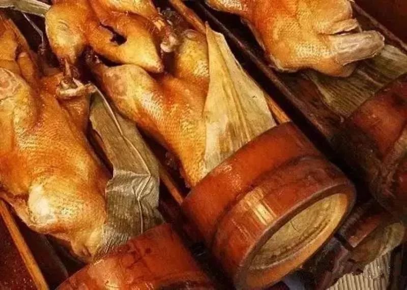 吃吃吃！与足球节同庆，定南客家美食展强势来袭！