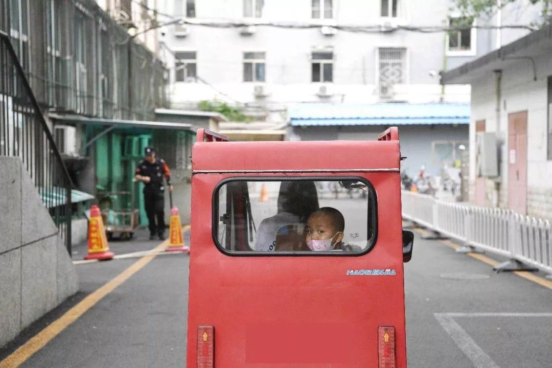 与恶魔有约家庭成员介绍,与恶魔有约家庭团聚