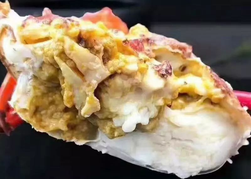 搬来个舟山「海鲜市场」!佛手、胭脂、大米鱼…你爱吃的海鲜从挑到做全get