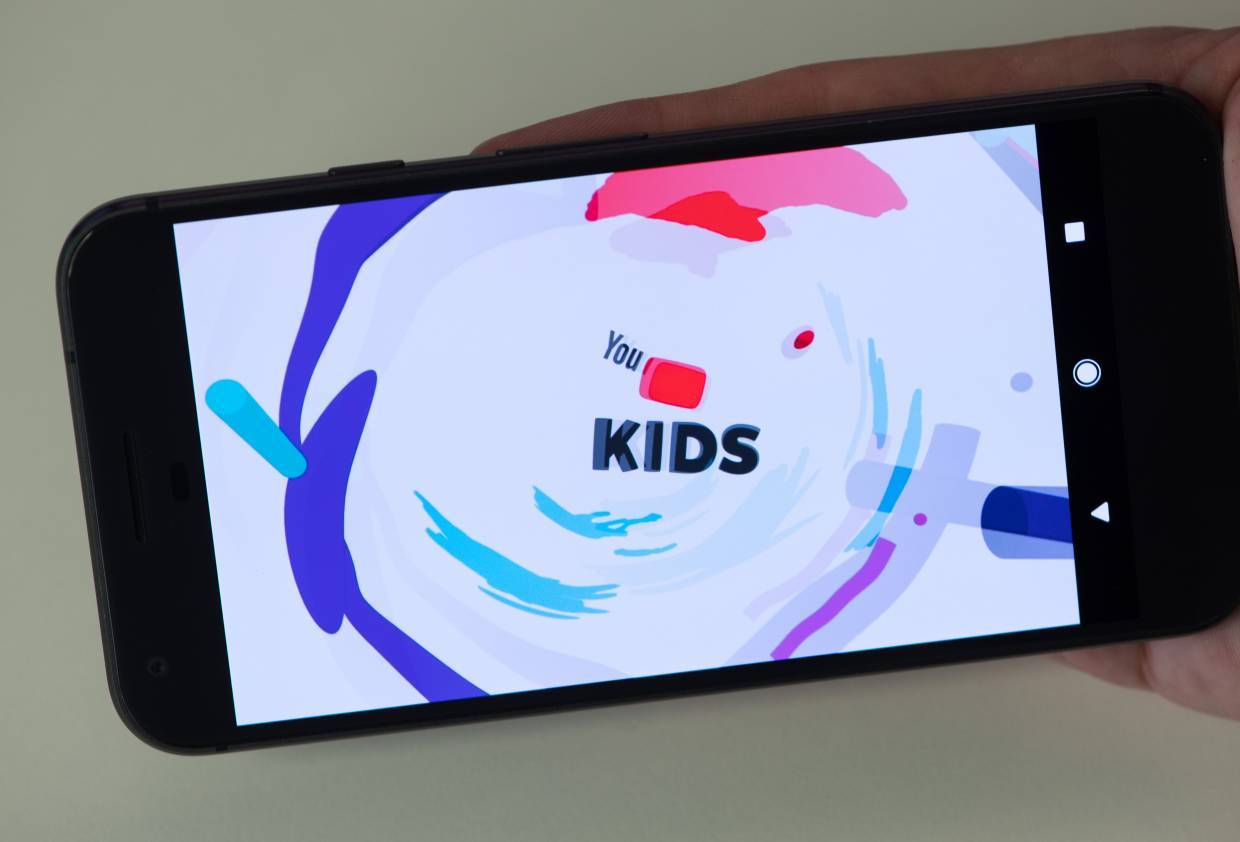 宝马出“最黑”X6，YouTube推儿童版，Costco限流