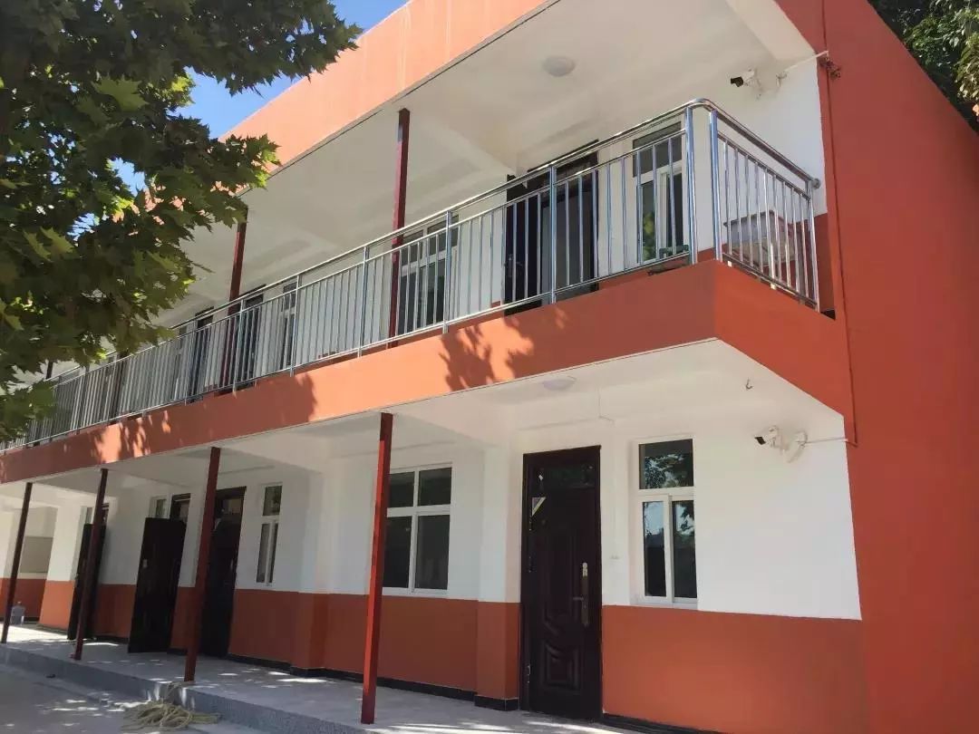 开学啦撒贝宁,开学啦手势舞完整版3分钟