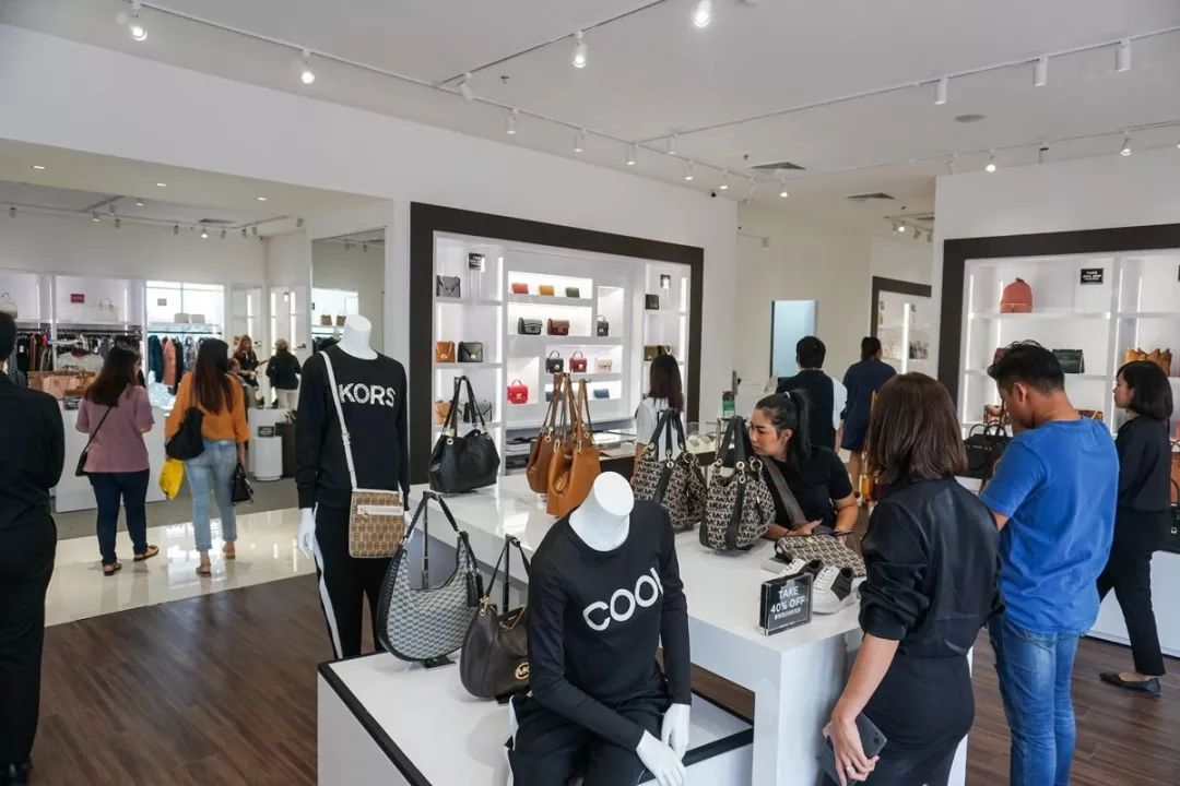 兰蔻200口红全球购,泰国买兰蔻口红