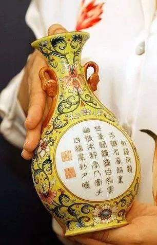 哭了！歪果仁1英镑就把咱乾隆国宝卖了？不识货就还回来啊……