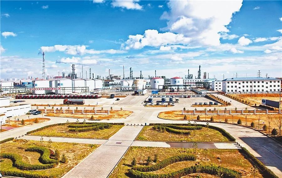 壮丽70年奋斗新时代,壮丽70年奋斗新时代再走长征路