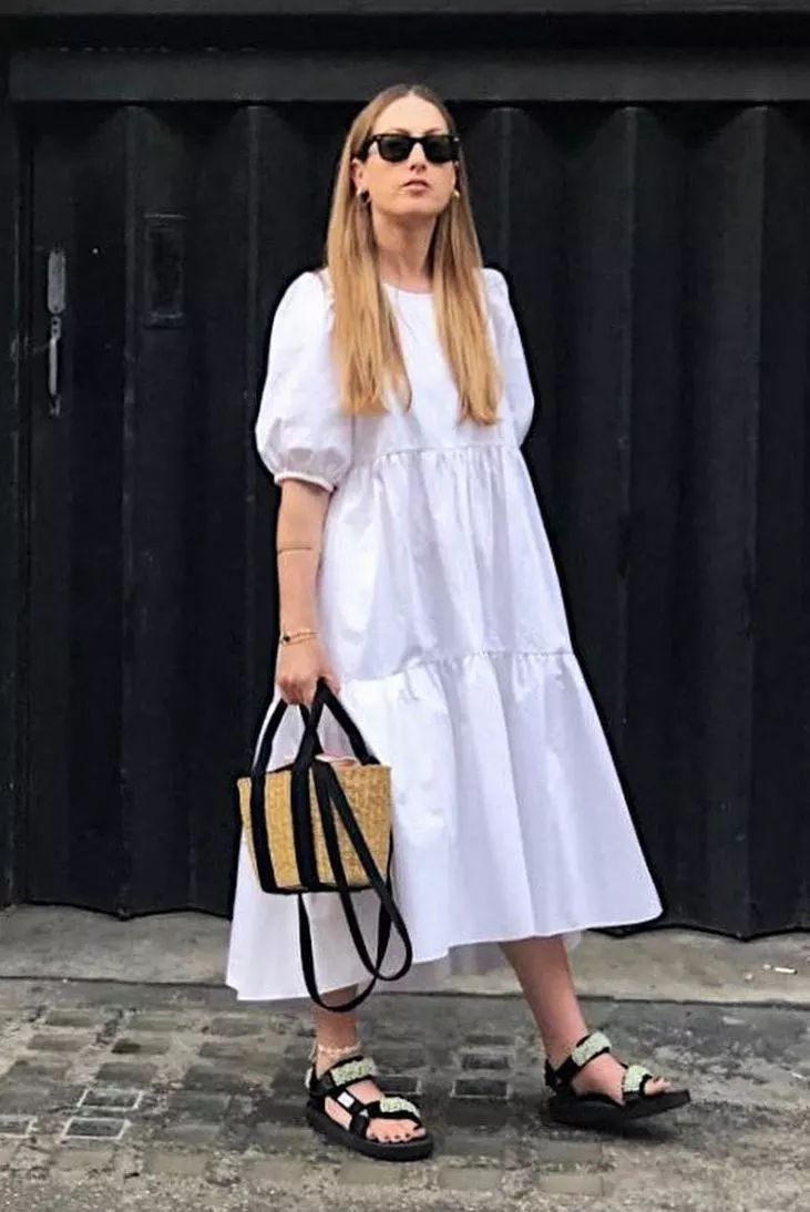 秋冬黑红裙子大码胖mm显瘦遮肉,今年最火的裙子显瘦遮肉