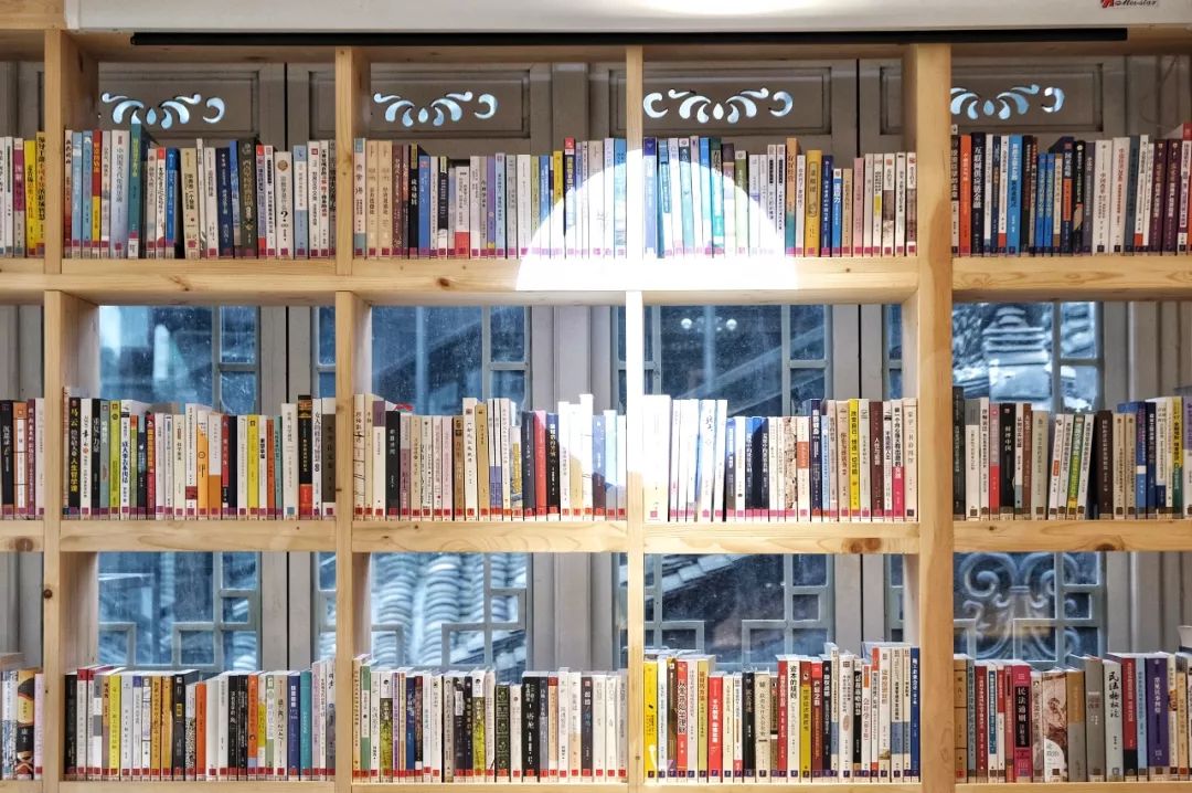 成都高新书店在哪里,成都高新科技路附近的书店