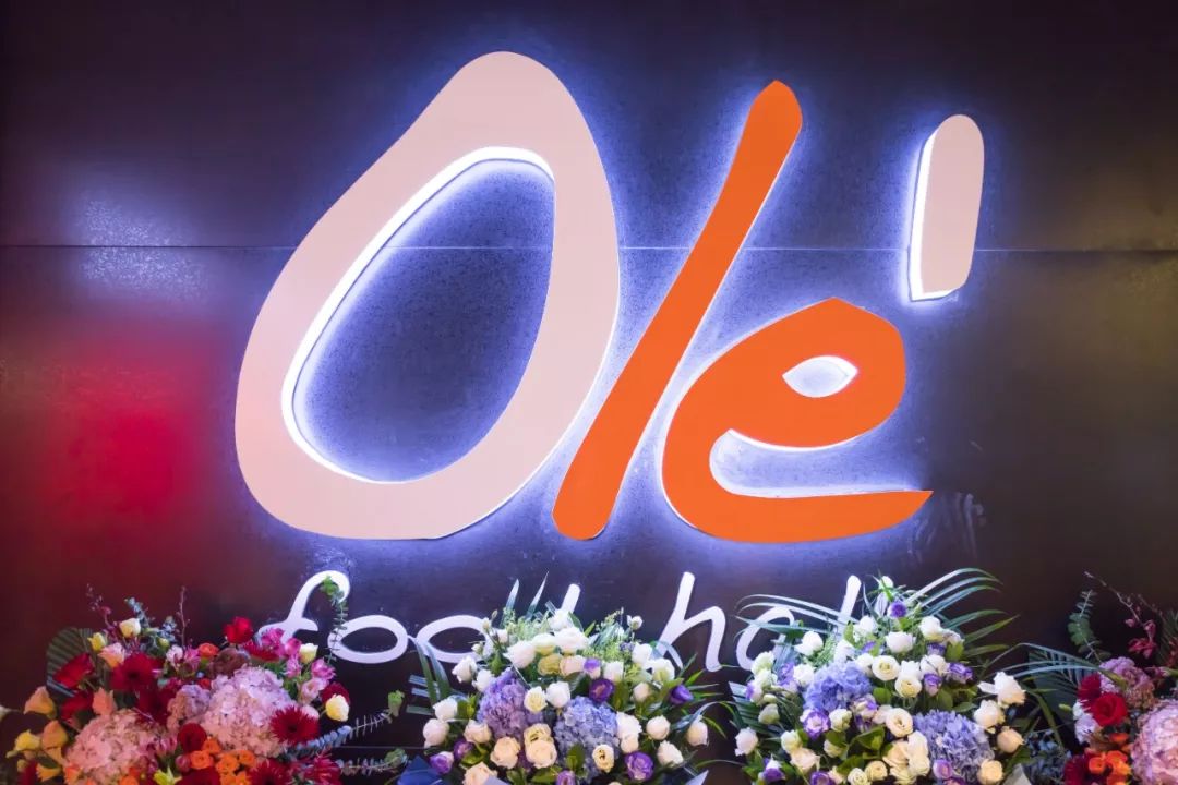 拿着3000的工资环游世界,没钱怎么去环游世界