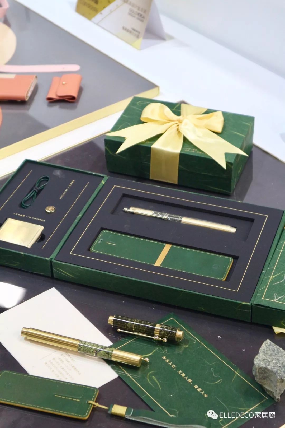 当服装设计师赚钱吗,当设计师的工资