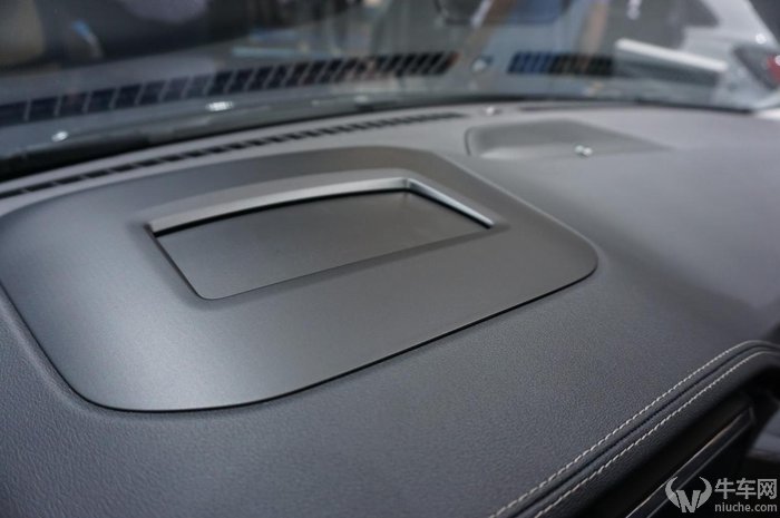 法兰克福车展：更精致饱满实拍福特全新一代Kuga（翼虎）