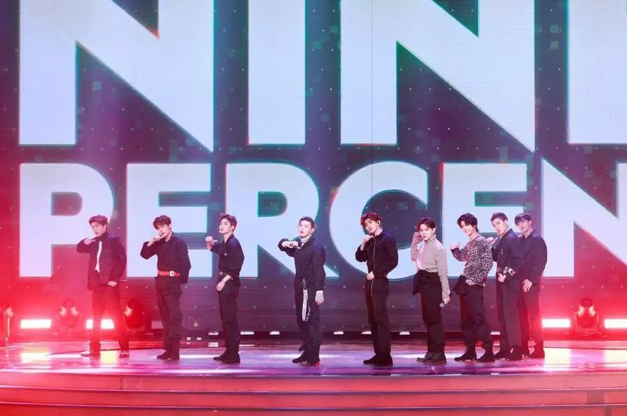 Jio热都要穿的马丁靴，作为辣妹的你得不得来一双嘛？