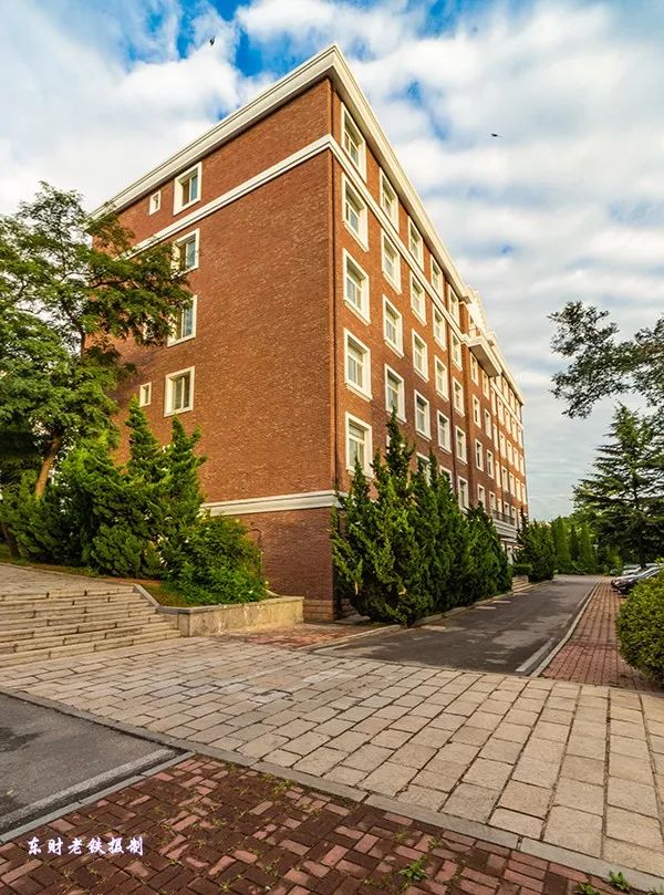 东财大学校园生活,东财校园实景图