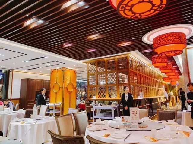 何以慰藉秋日里的国庆假期？当然是吃蟹！魔都吃蟹攻略，平价豪华全都有