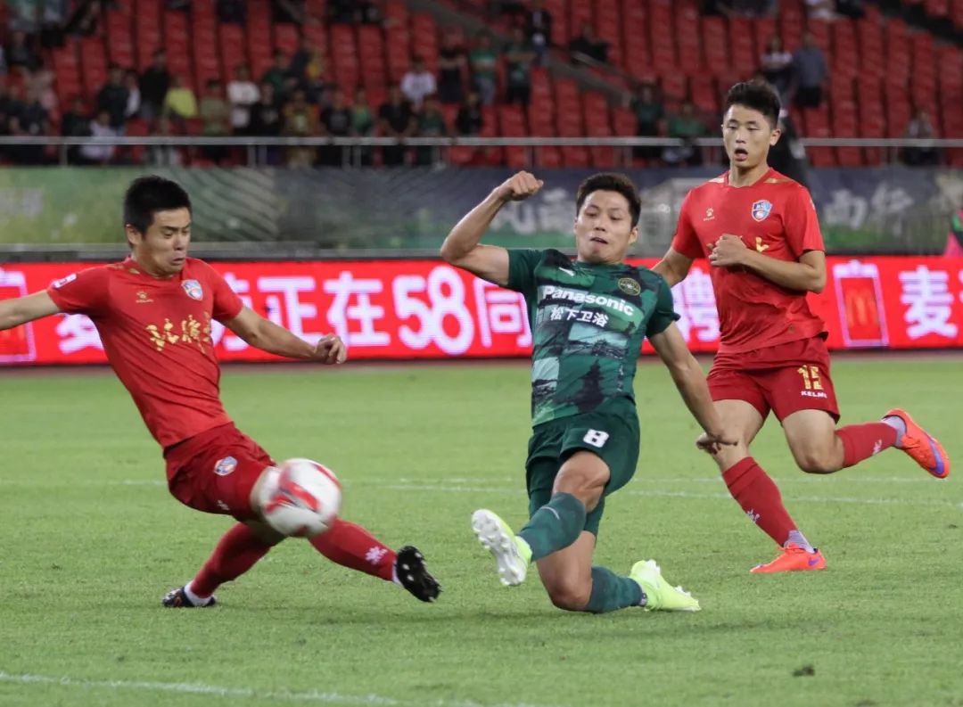 钟浩然最新比赛消息,钟浩然浙江队进球