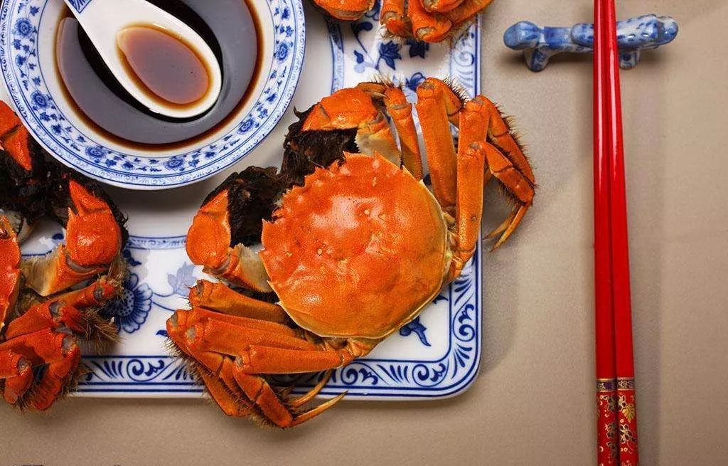 全民可炒的“期货蟹”，传统经销商正在被革命，你的钱包到底养活了谁？