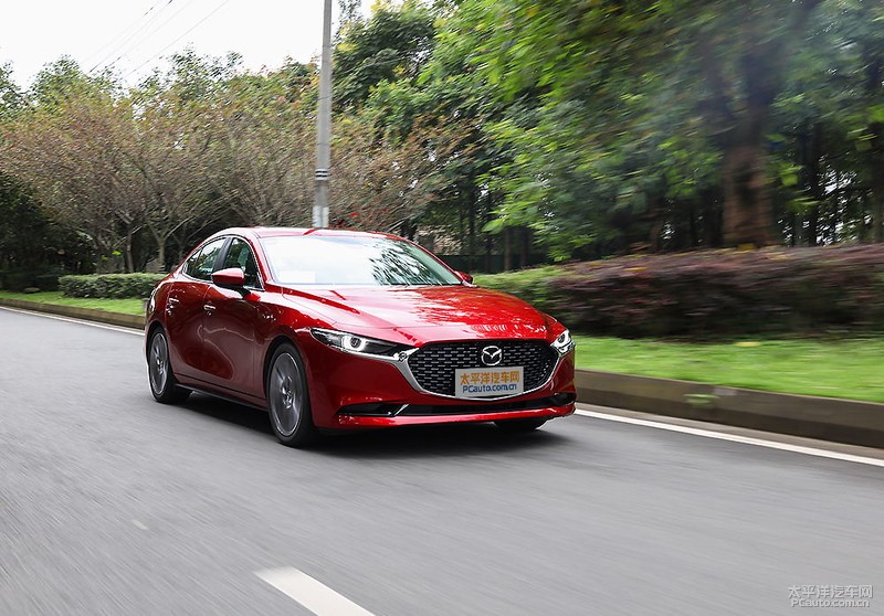 次世代马自达3昂克赛拉这款车怎么样 (mazda3昂克赛拉云控版是什么意思)
