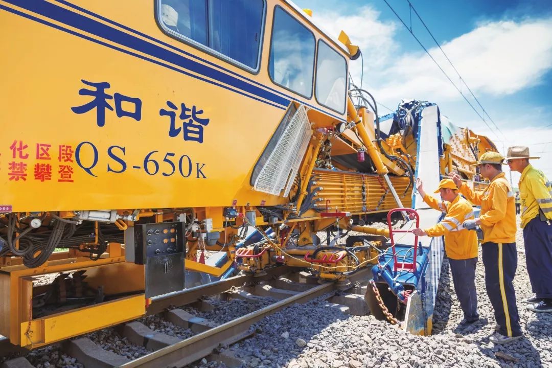 礼赞新中国奋进新征程视频,礼赞70年筑梦新时代