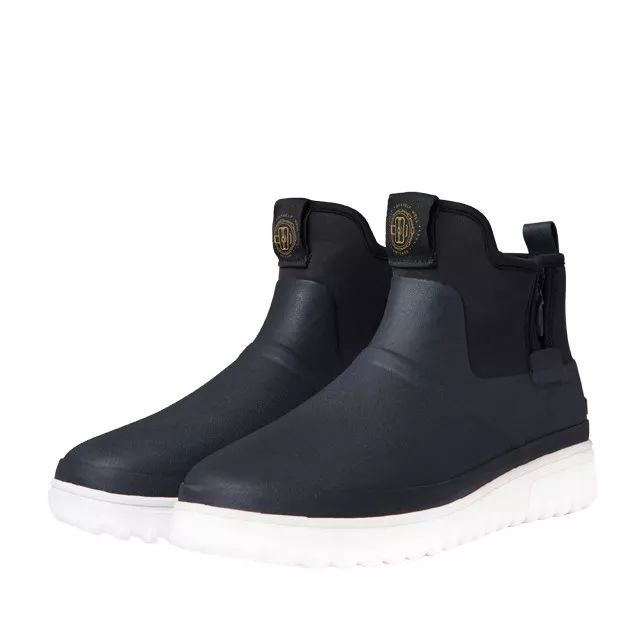 郊游防雨单品推荐,郊游必备防雨单品