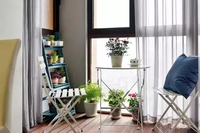 阳台洗衣柜用不锈钢还是铝合金好,阳台有洗衣柜洗衣机电源怎么布置