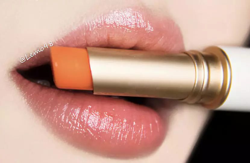 漂亮女人“敢”花钱，气质女人“会”花钱