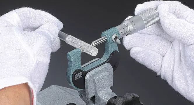 零件测量准确方法,测量精密零件要用什么工具