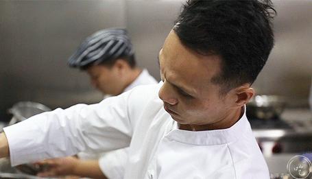 做了40年茶餐厅的兄弟俩，在人广又开了家「宝藏茶冰室」，刚开就爆了