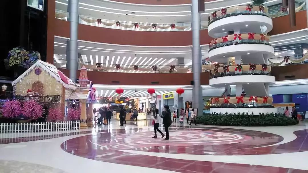 大型的家居卖场如何管理,商场危机