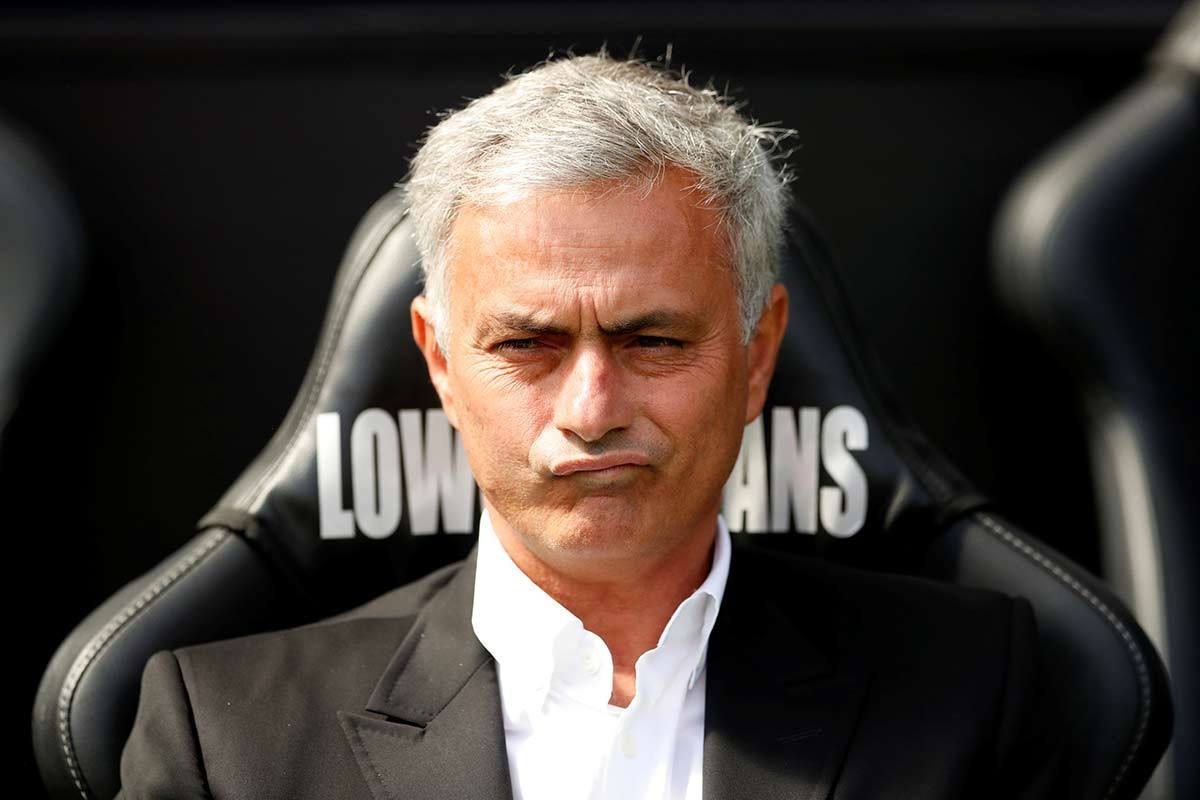 体坛联播｜国奥男足学习女排精神，上海大师赛16强产生