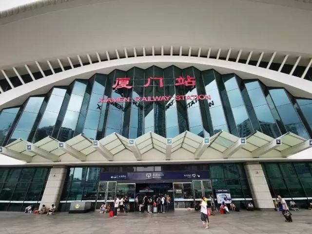 昆玉河线列车10月调图,昆玉河线个旧火车站今天车次