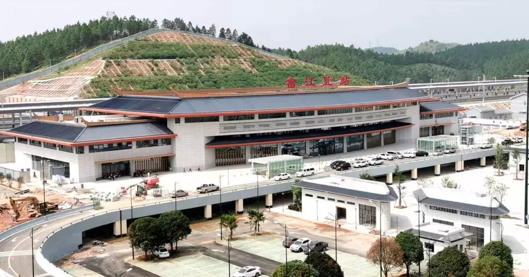 世界高铁发车,开往世界上最美风景的高铁