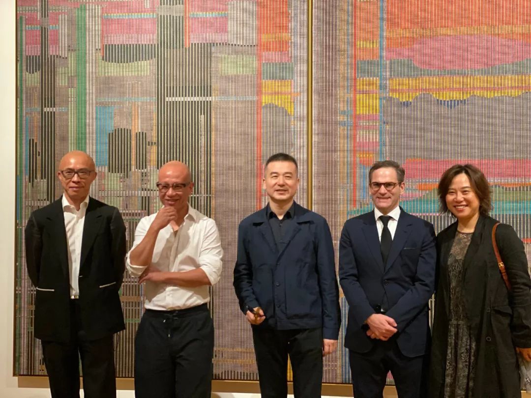 凤凰艺术的展评,凤凰艺术刘老师