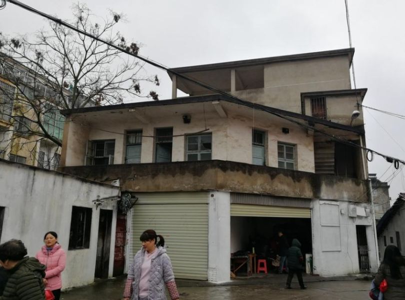 南昌最新拍卖房,南昌挂牌100万房子还价多少合适