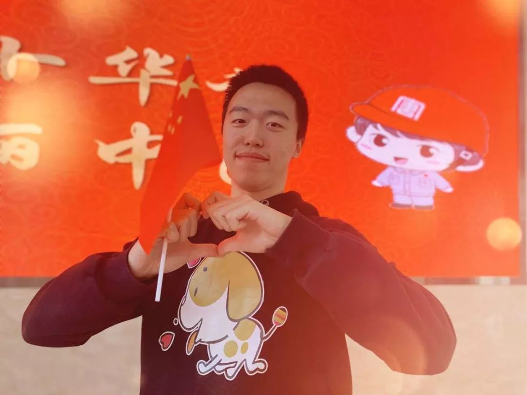 我们来啦英文视频,我们来了完整视频