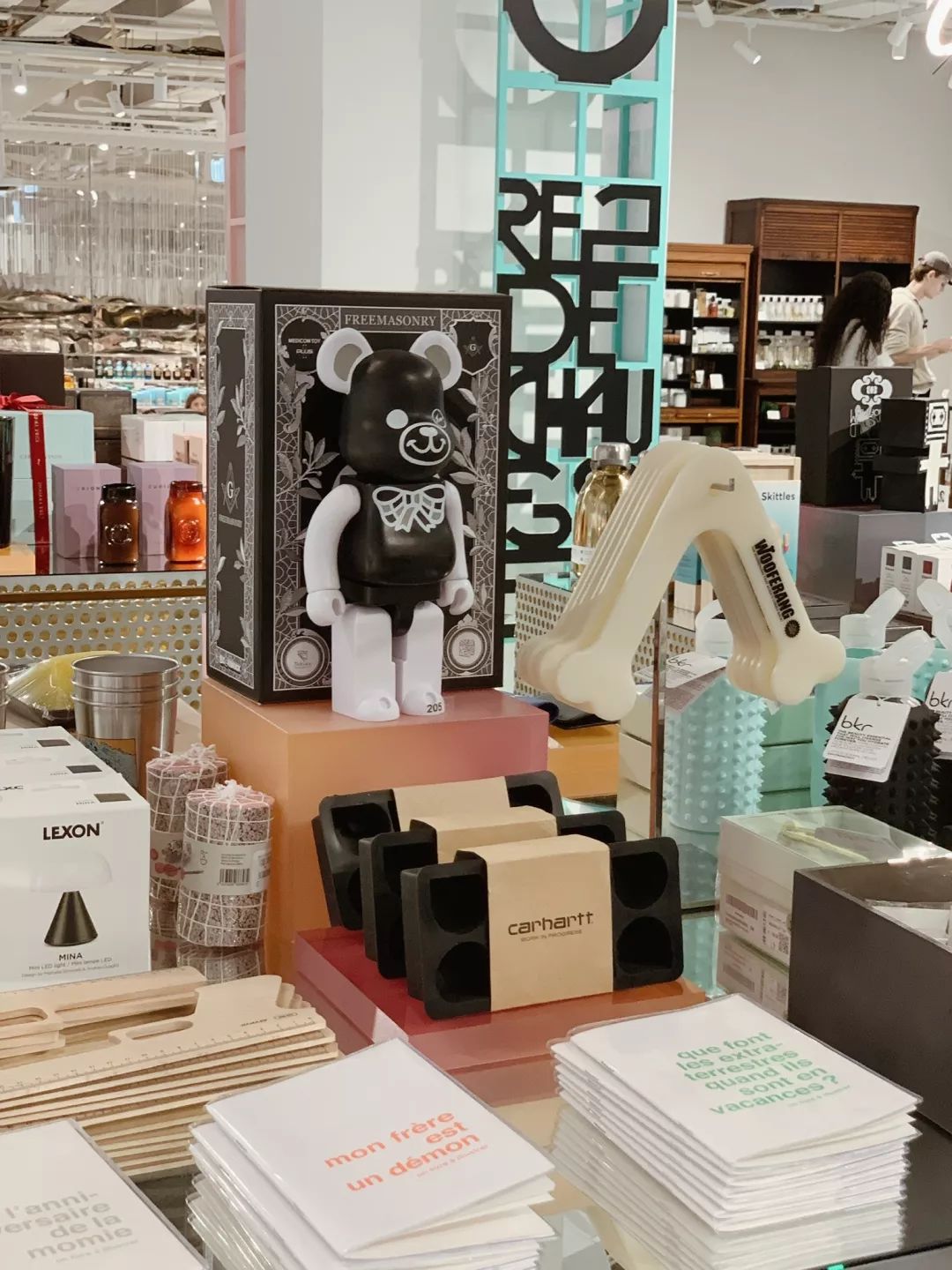 巴黎和lv的鞋哪个好,巴黎和伦敦相约旅行