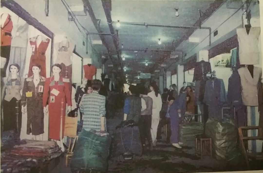 中国服装一条街是四季青吗,杭州四季青服装第一街管委会