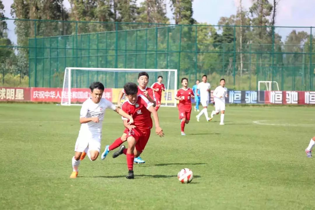 郑州二中足球队夺冠视频,2019-2020全国青少年校园足球