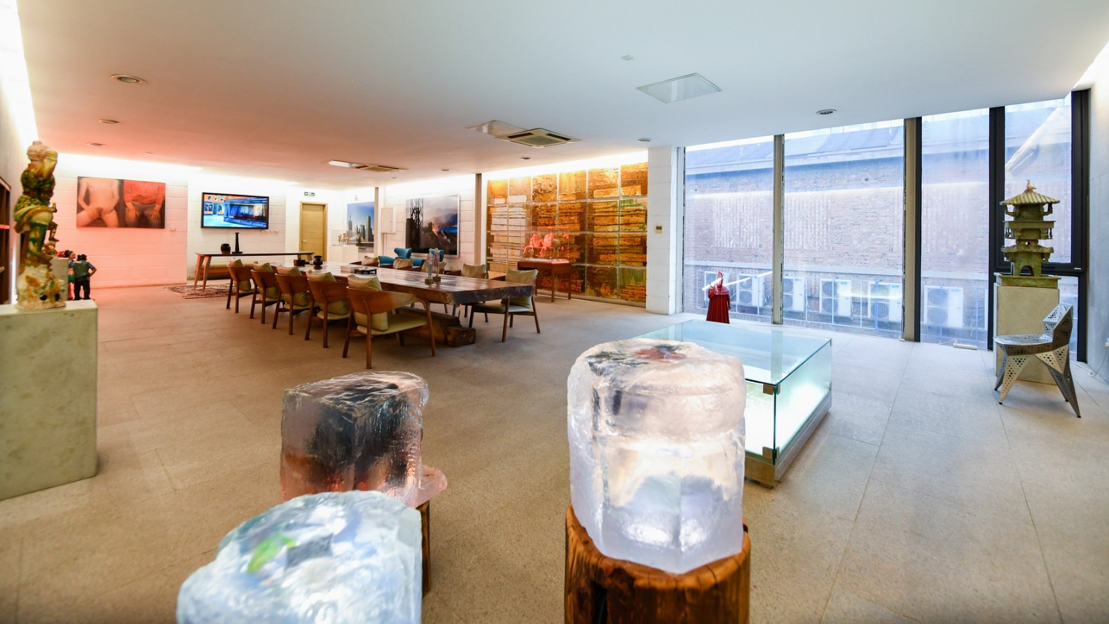 白盒子艺术馆展望,白盒子画展