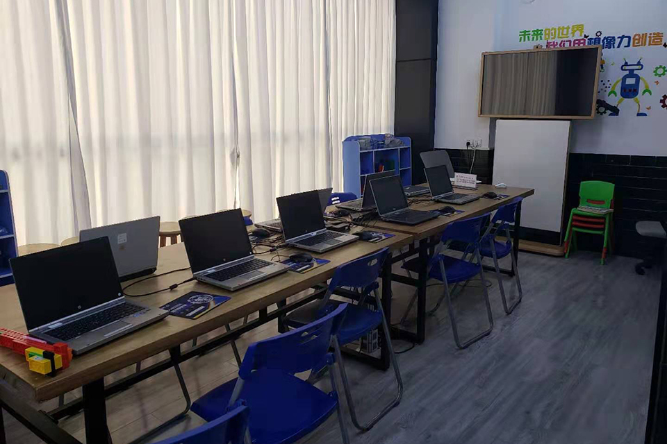 十大品牌奶茶店加盟,怎么和奶茶店谈加盟