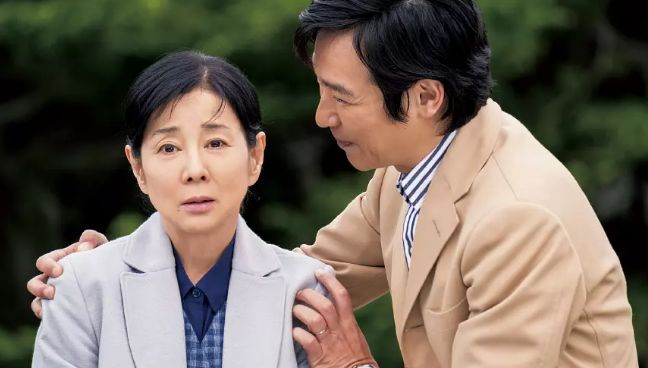 她是日本第一美女，是“活着的传说”！再大腕的明星遇到她，也化身迷弟迷妹