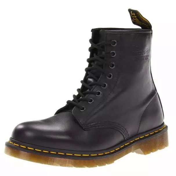 拯救腿粗,马丁靴怎么选择显腿小又年轻