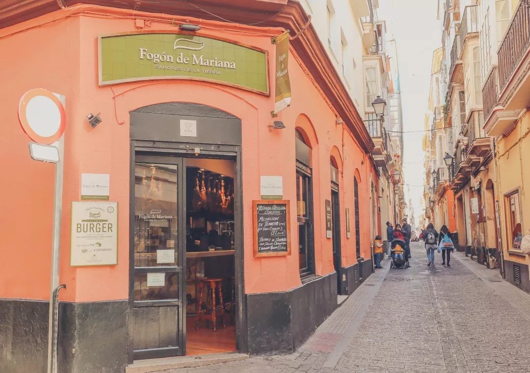 西班牙幻想记|加的斯：我们的*途征**是星辰大海