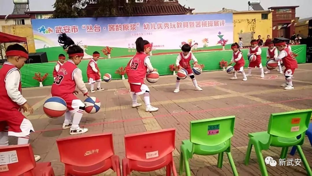 栗栗老师自制玩教具,具有民族特色的自制玩教具