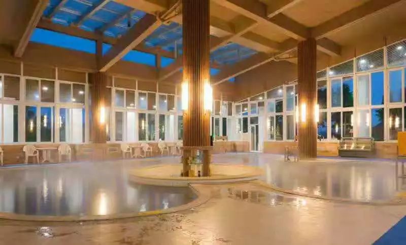 罗浮山浮生御温泉酒店泡温泉,健康生活舒适体验