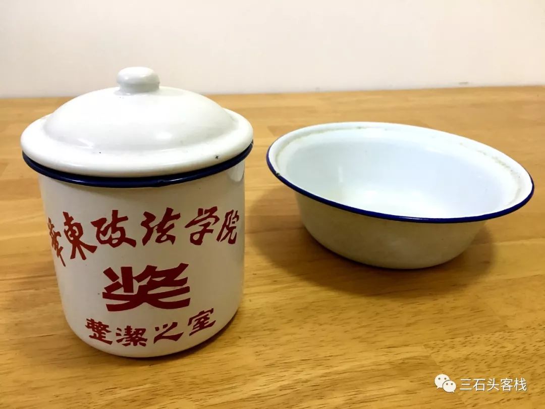 华政的简介,华政的故事