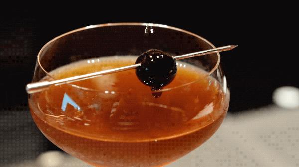 星巴克特调鸡尾酒价格,特调鸡尾酒生命之水冰美式